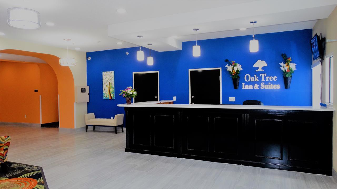 Oak Tree Inn & Suites Claxton 外观 照片